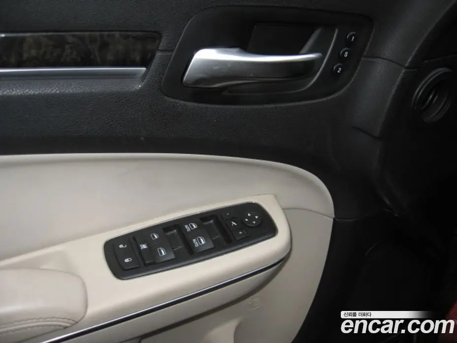 Chrysler 300C 2016 3.6 автомат (гидро), фото 17