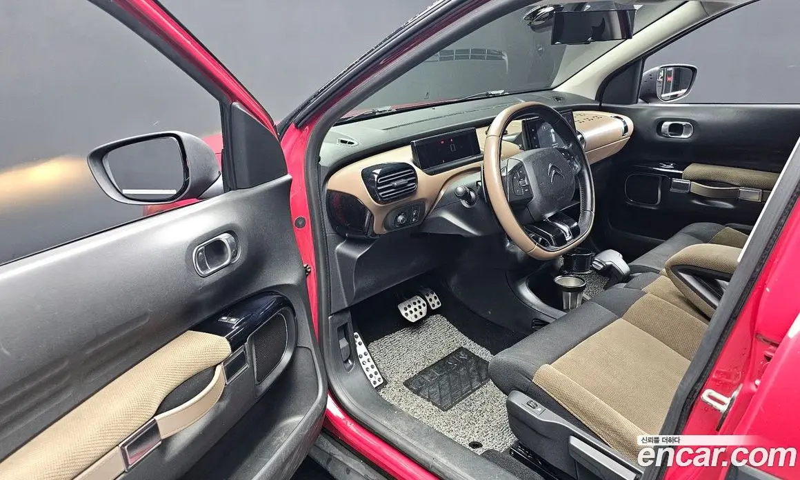 Citroen C4 Cactus 2017 1.6 автомат (гидро), фото 13