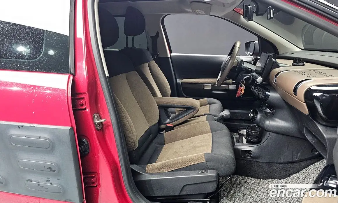 Citroen C4 Cactus 2017 1.6 автомат (гидро), фото 16