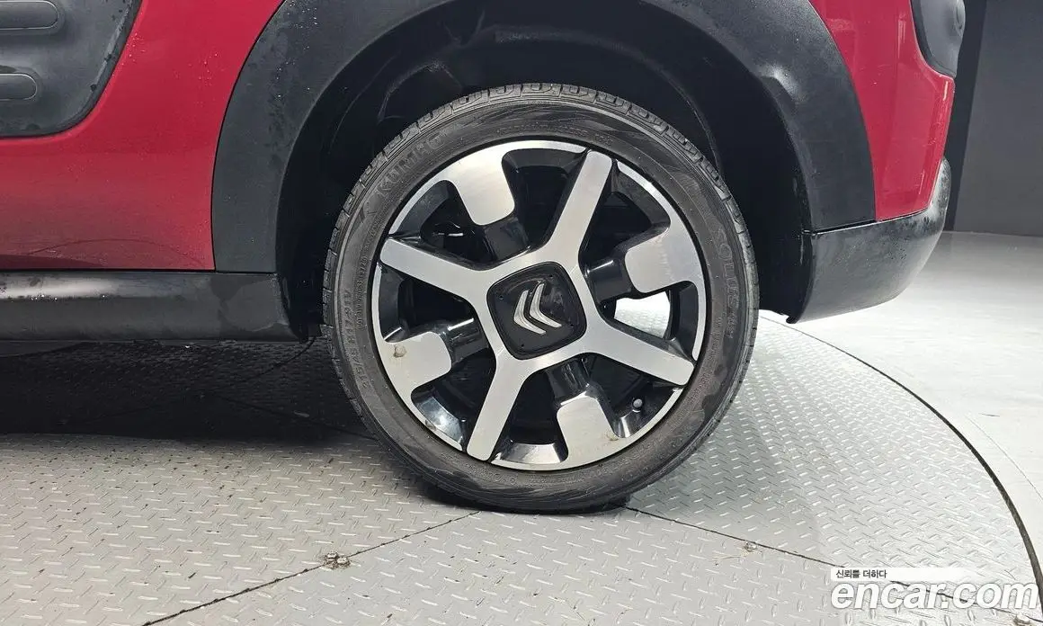 Citroen C4 Cactus 2017 1.6 автомат (гидро), фото 7
