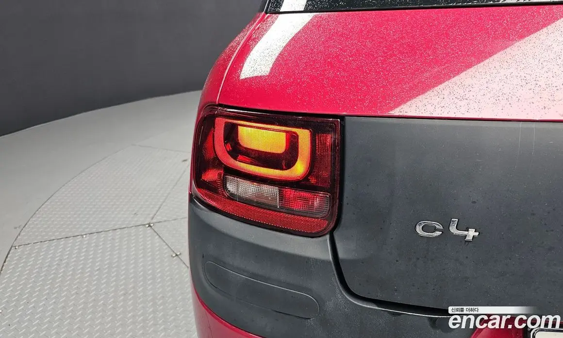 Citroen C4 Cactus 2017 1.6 автомат (гидро), фото 9