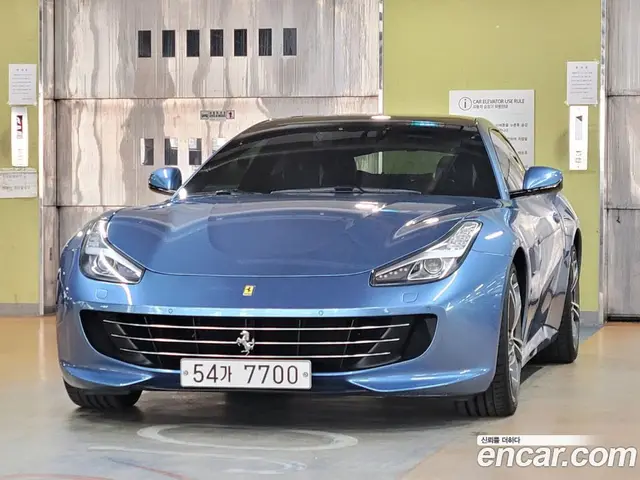 Ferrari GTC4 Lusso 2019 6.3 автомат (гидро), миниатюра 1