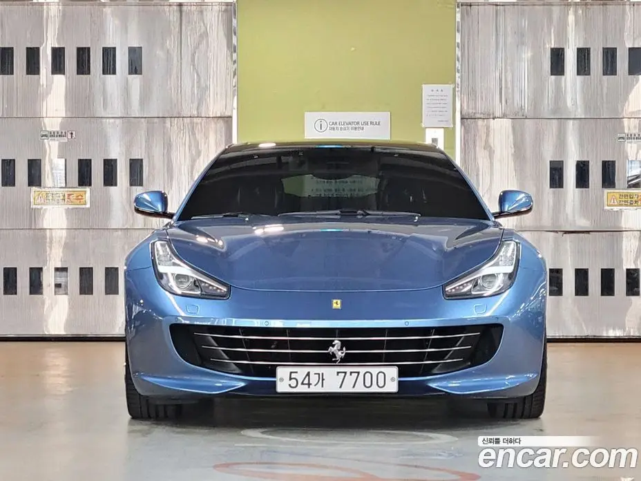 Ferrari GTC4 Lusso 2019 6.3 автомат (гидро), фото 3