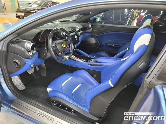 Ferrari GTC4 Lusso 2019 6.3 автомат (гидро), миниатюра 7