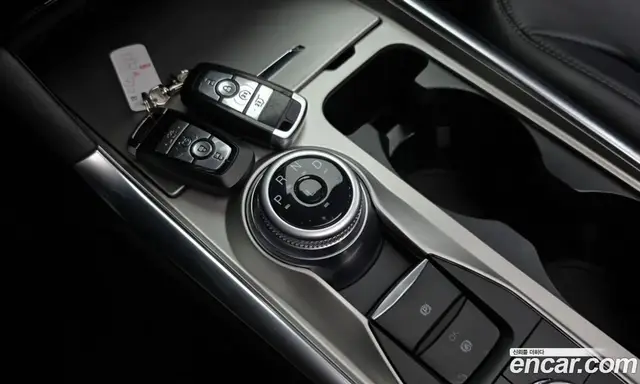 Ford Explorer 2023 2.3 автомат (гидро), миниатюра 4
