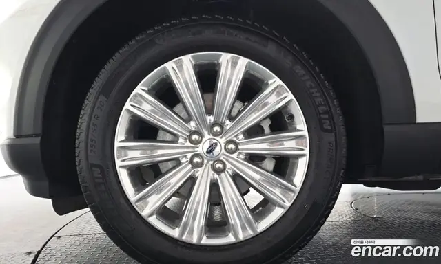 Ford Explorer 2023 2.3 автомат (гидро), миниатюра 5