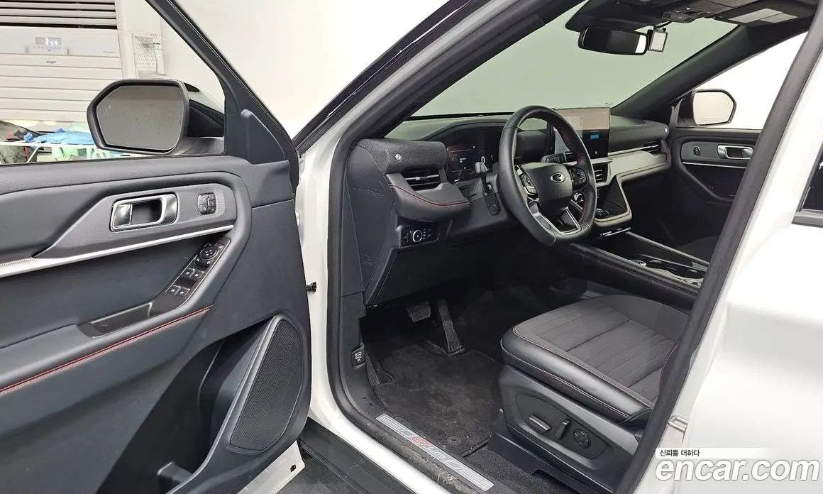 Ford Explorer 2025 2.3 автомат (гидро), фото 12