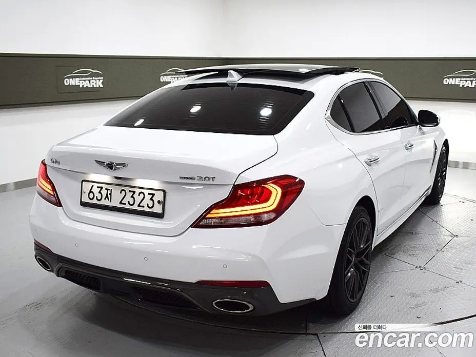 Genesis G70 2018 2.0 автомат (гидро), фото 3