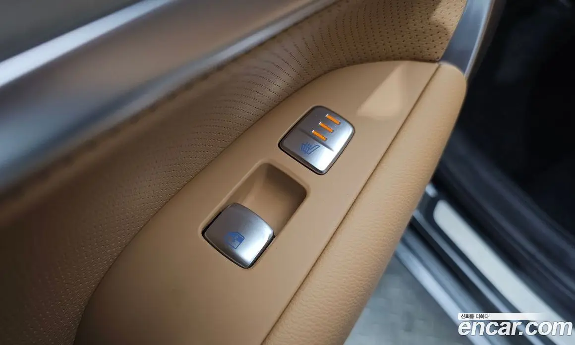 Genesis G70 2026 2.5 автомат (гидро), фото 19