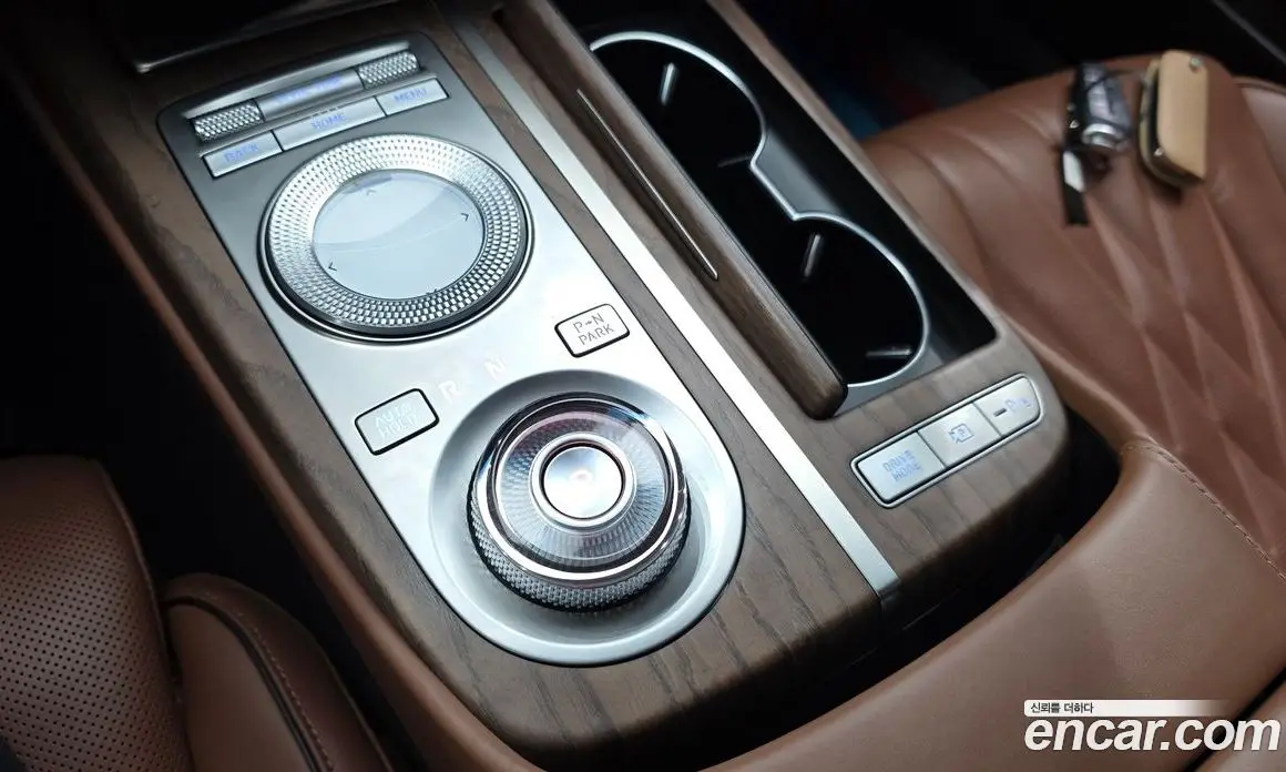 Genesis G80 2022 0.2 автомат (гидро), фото 12