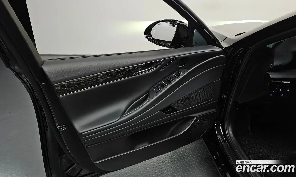 Genesis G80 2025 2.5 автомат (гидро), фото 13