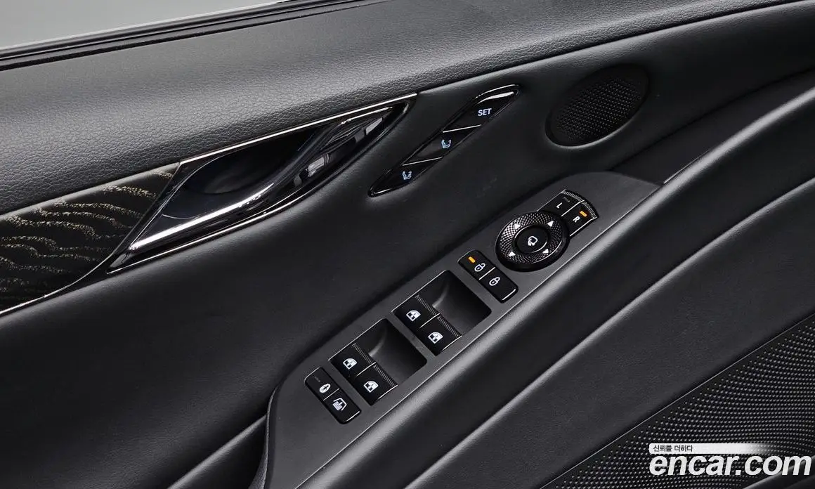Genesis G80 2025 2.5 автомат (гидро), фото 26