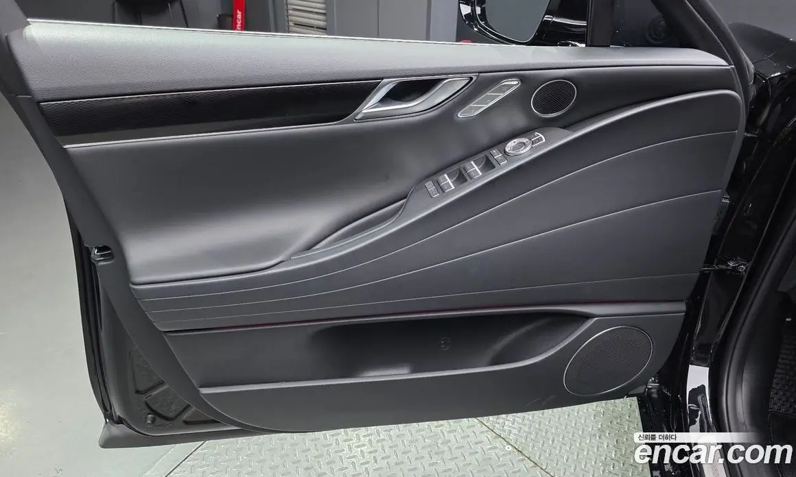 Genesis G80 2026 2.5 автомат (гидро), фото 13