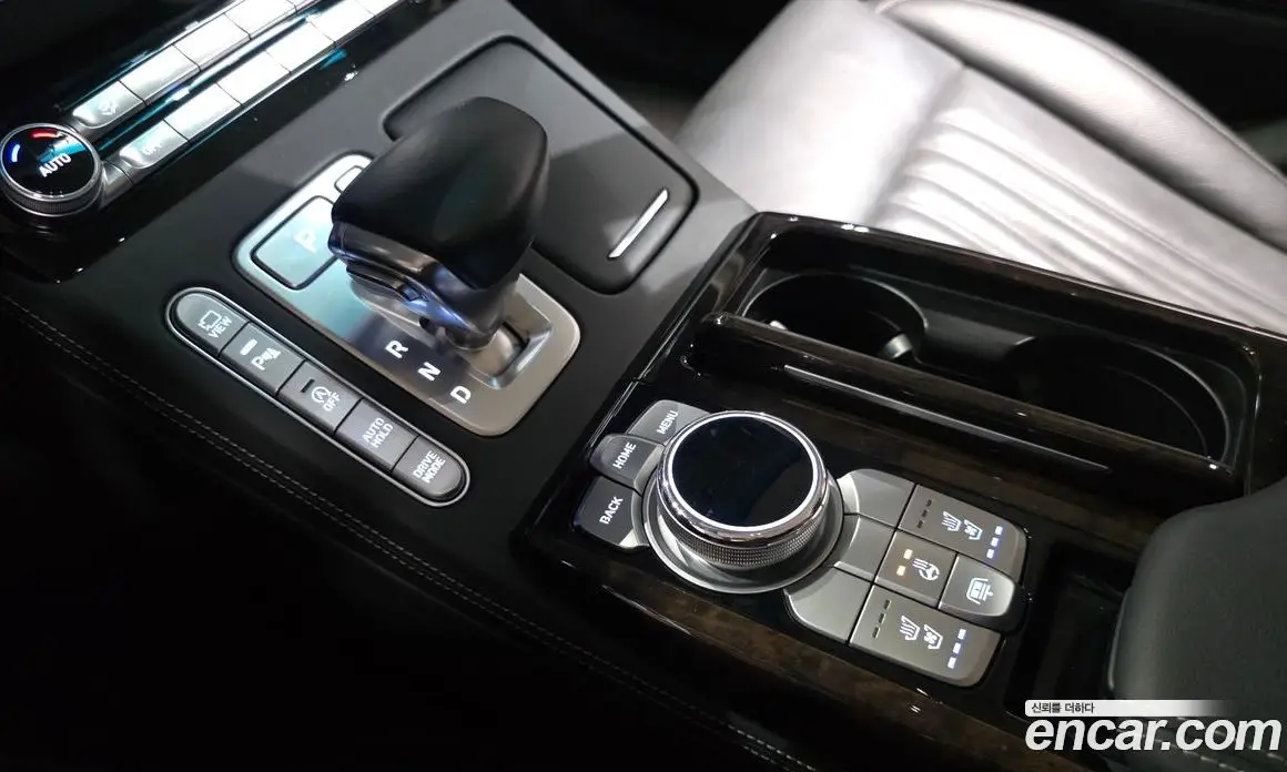 Genesis G90 2019 3.8 автомат (гидро), фото 12