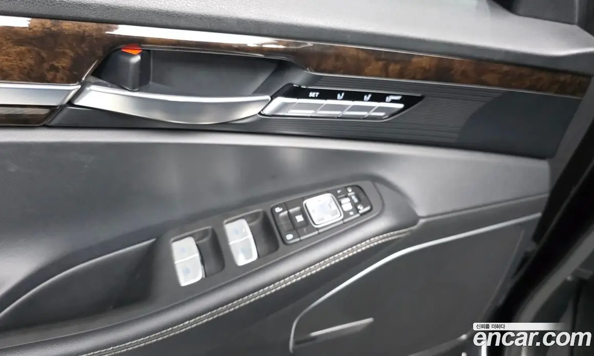 Genesis G90 2019 3.8 автомат (гидро), фото 31