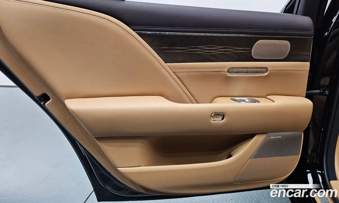 Genesis G90 2023 3.5 автомат (гидро), фото 15