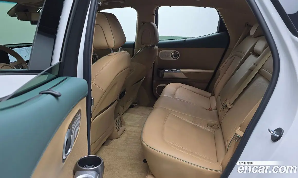 Genesis GV60 2023 0.1 автомат (гидро), фото 17