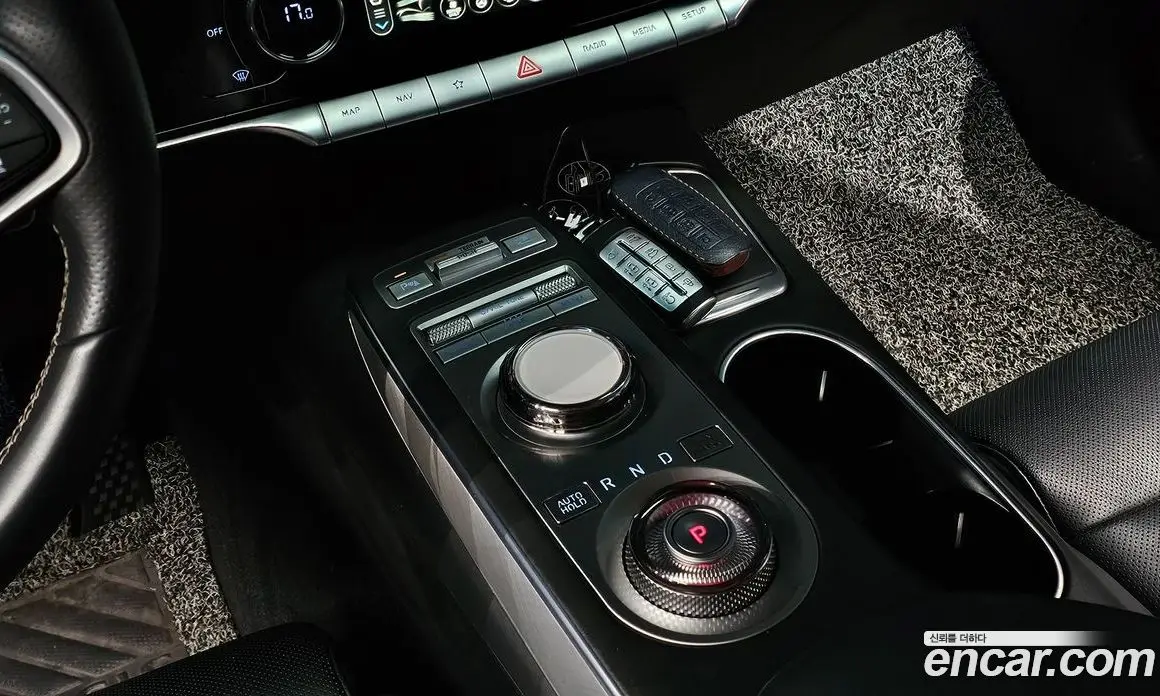 Genesis GV70 2022 0.1 автомат (гидро), фото 9