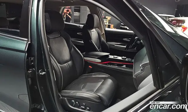 Genesis GV70 2022 0.1 автомат (гидро), миниатюра 10