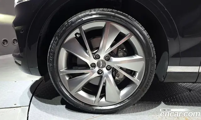Genesis GV70 2023 2.5 автомат (гидро), миниатюра 5