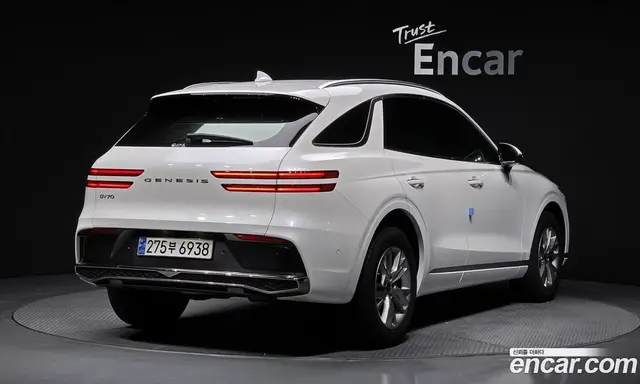 Genesis GV70 2025 2.5 автомат (гидро), миниатюра 2