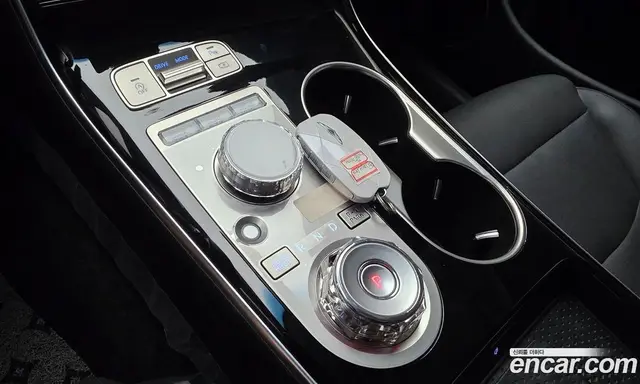 Genesis GV70 2025 2.5 автомат (гидро), миниатюра 9