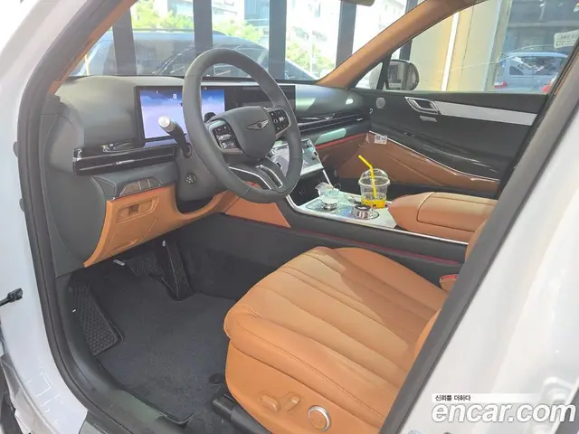 Genesis GV80, 2025, 4 200 км