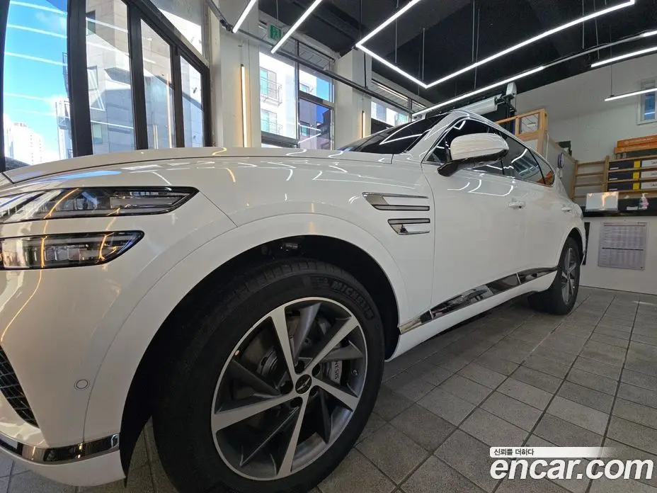 Genesis GV80 2025 2.5 автомат (гидро), фото 13