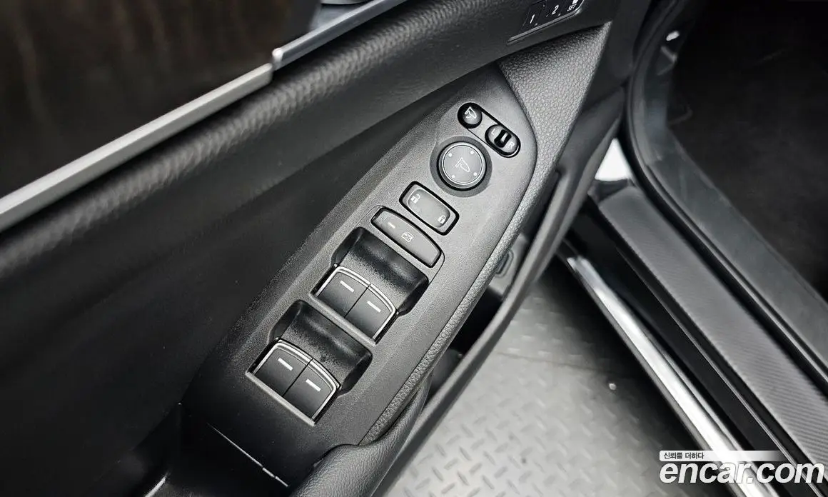 Honda Accord 2019 2.0 автомат (гидро), фото 31