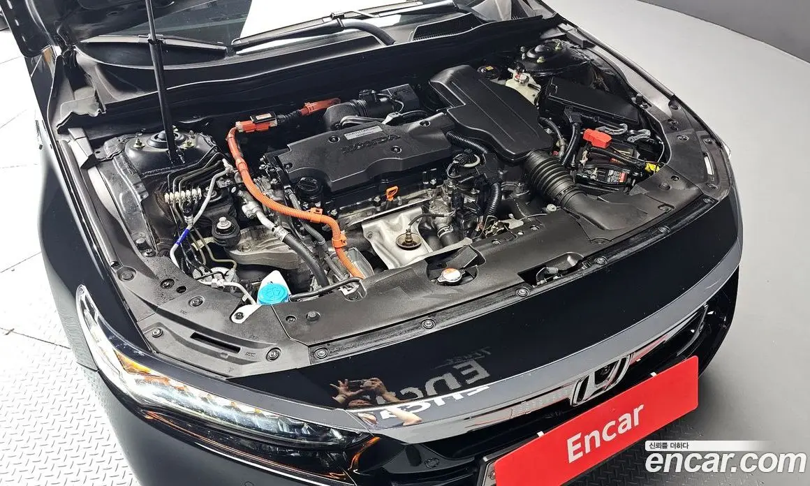 Honda Accord 2019 2.0 автомат (гидро), фото 6