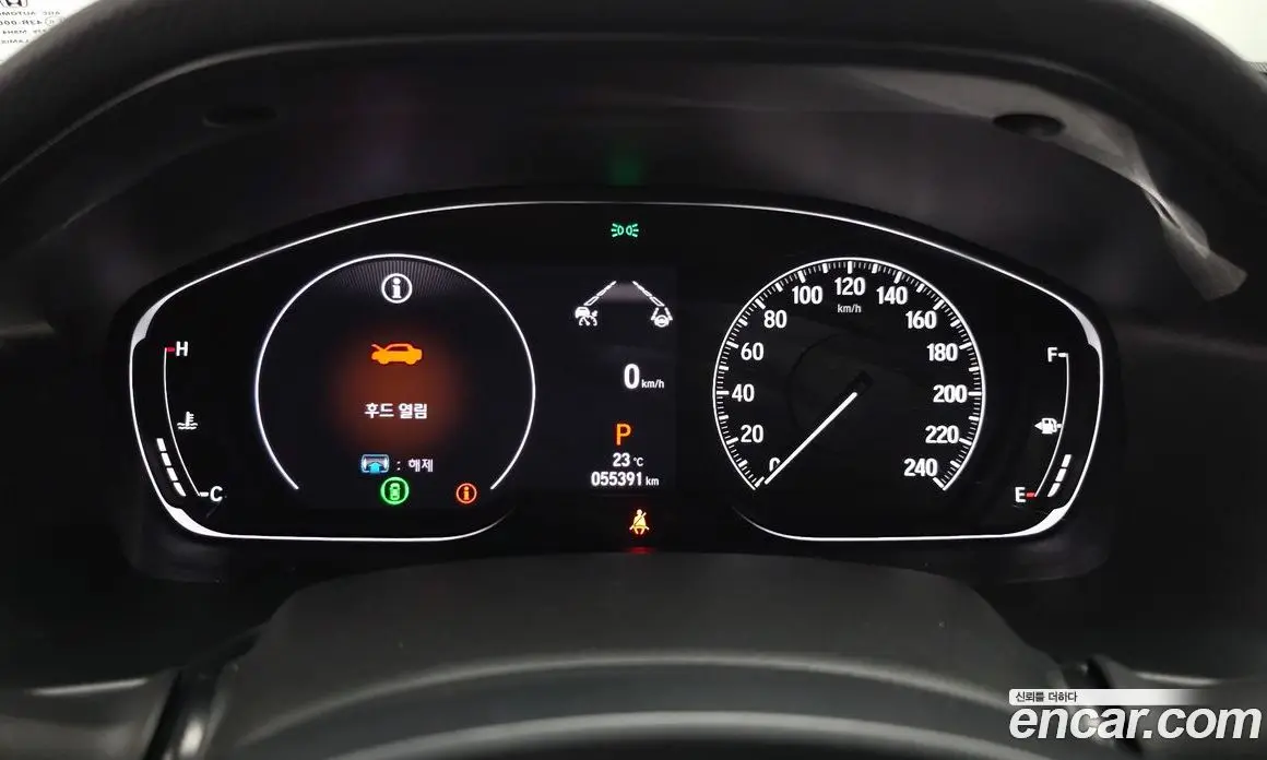 Honda Accord 2022 1.5 автомат (гидро), фото 11