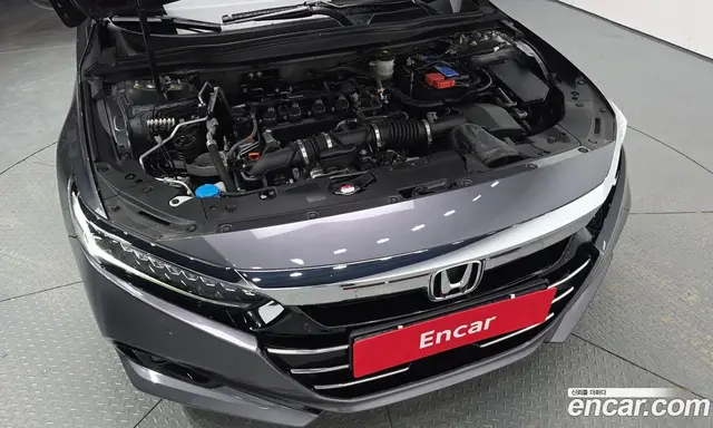 Honda Accord 2022 1.5 автомат (гидро), миниатюра 6