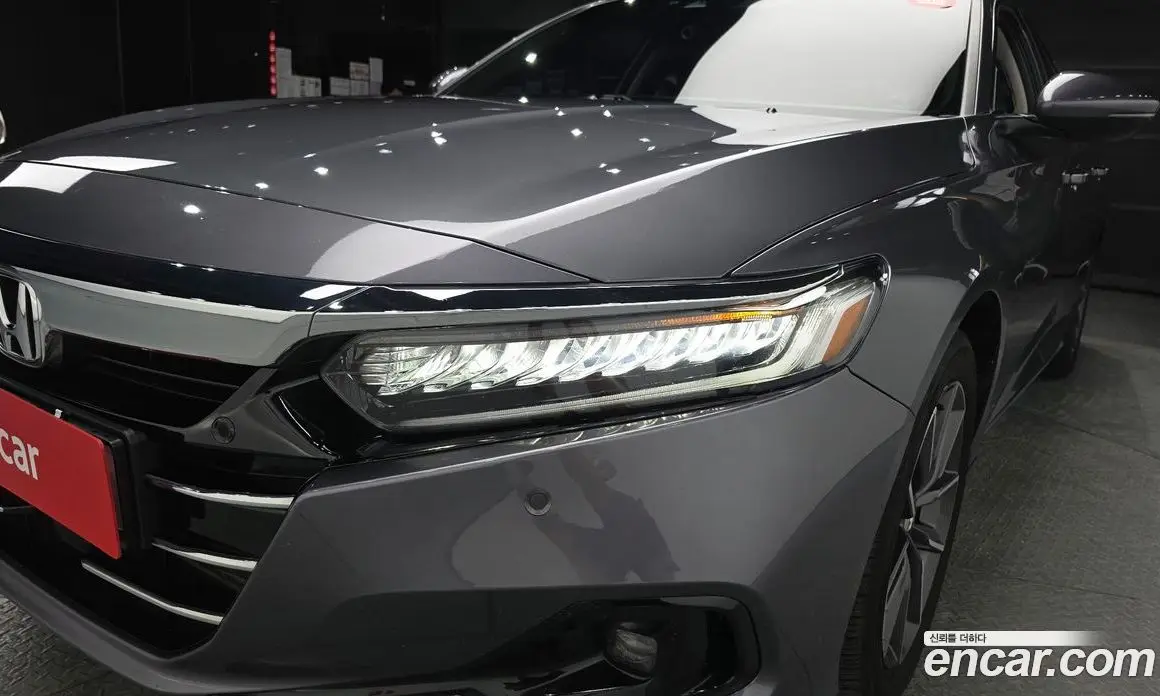 Honda Accord 2022 1.5 автомат (гидро), фото 8