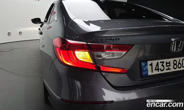 Honda Accord 2022 1.5 автомат (гидро), миниатюра 9