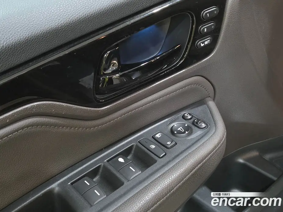 Honda Odyssey 2017 3.5 автомат (гидро), фото 15 Honda Odyssey 2017 3.5 автомат (гидро), фото 15