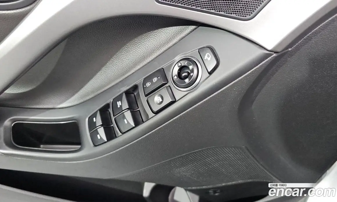 Hyundai Avante 2015 1.6 автомат (гидро), фото 28