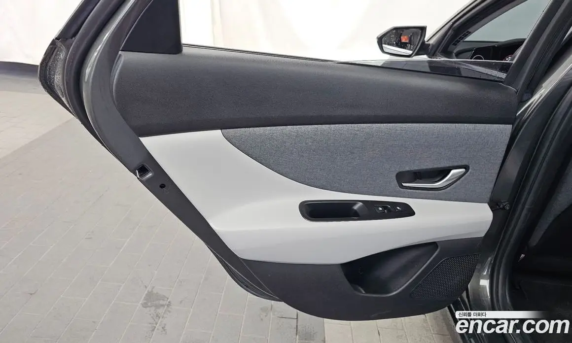 Hyundai Avante 2021 1.6 автомат (гидро), фото 15