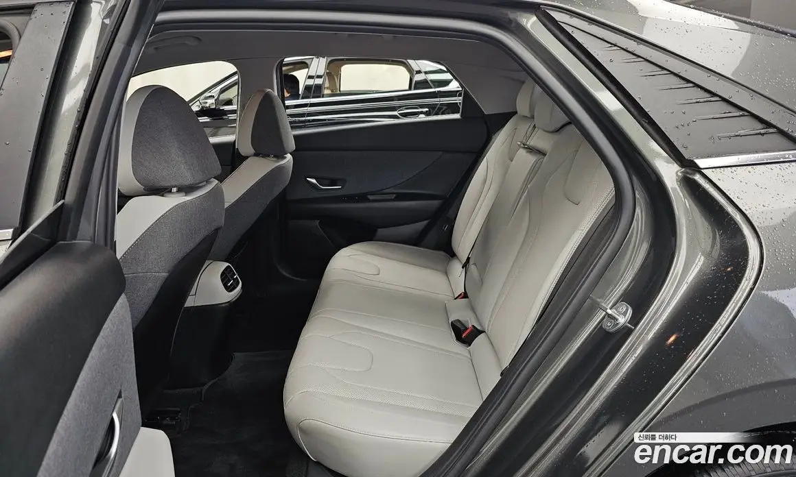 Hyundai Avante 2021 1.6 автомат (гидро), фото 16