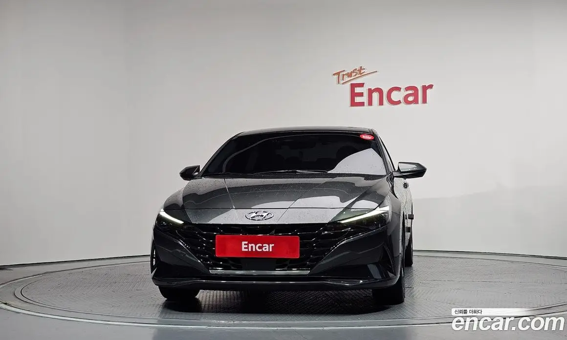 Hyundai Avante 2021 1.6 автомат (гидро), фото 3
