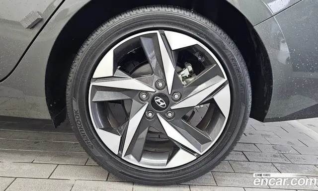 Hyundai Avante 2021 1.6 автомат (гидро), миниатюра 5