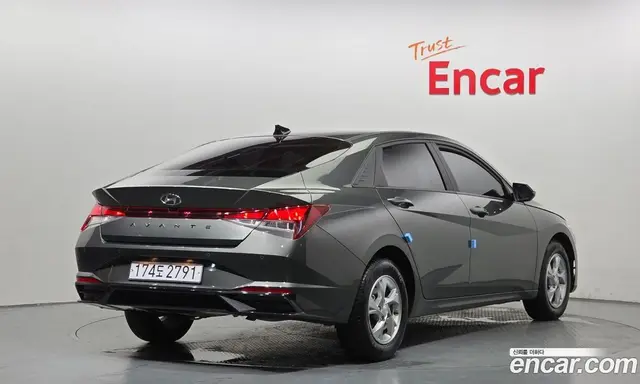 Hyundai Avante 2022 1.6 автомат (гидро), миниатюра 2