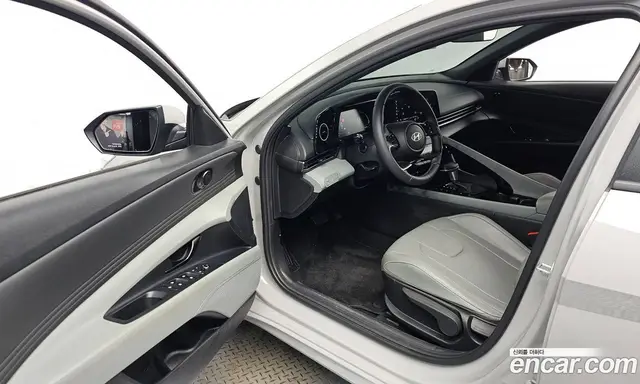 Hyundai Avante 2023 1.6 автомат (гидро), миниатюра 12