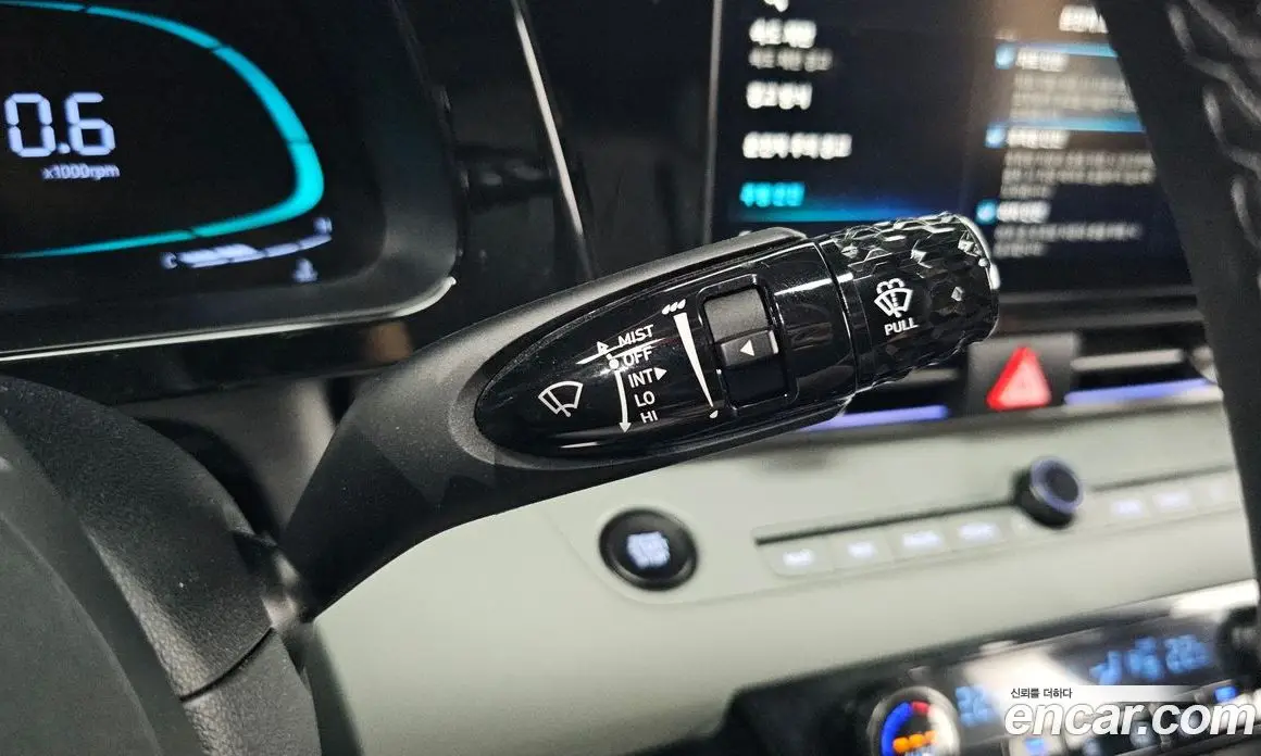 Hyundai Avante 2023 1.6 автомат (гидро), фото 21