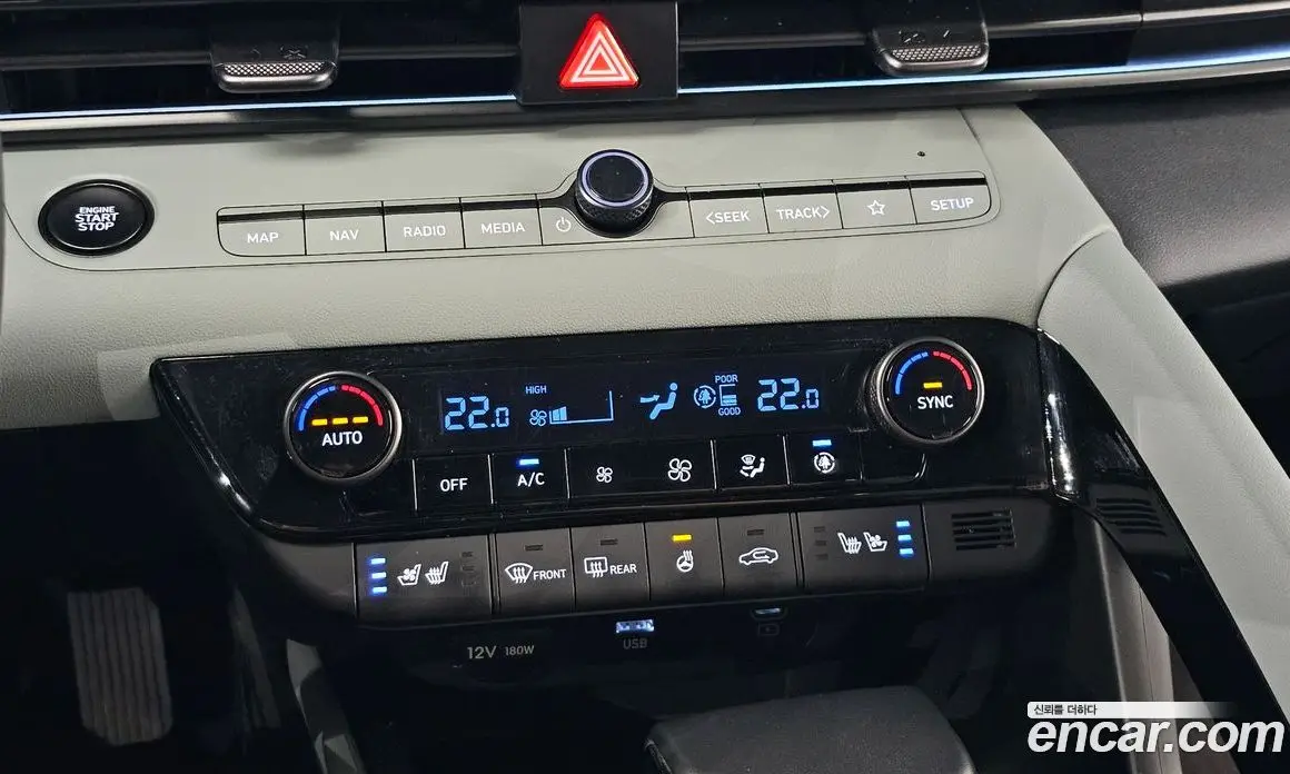 Hyundai Avante 2023 1.6 автомат (гидро), фото 25