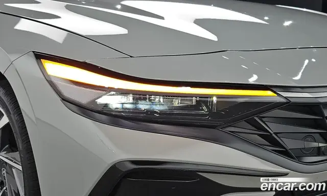 Hyundai Avante 2023 1.6 автомат (гидро), миниатюра 7