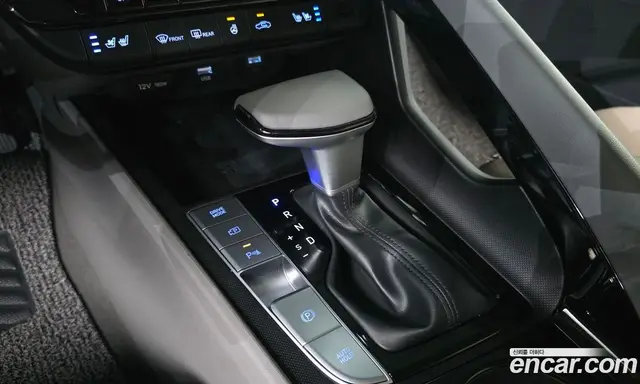 Hyundai Avante 2023 1.6 автомат (гидро), миниатюра 12