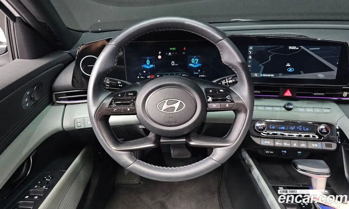 Hyundai Avante 2023 1.6 автомат (гидро), фото 19