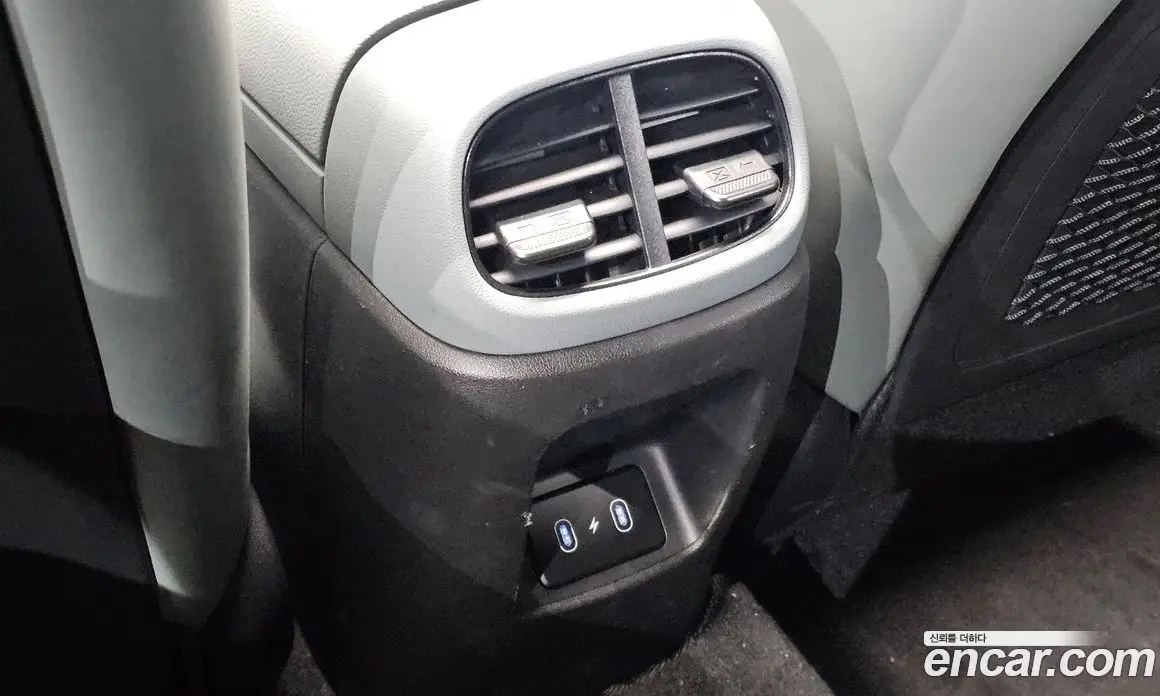 Hyundai Avante 2023 1.6 автомат (гидро), фото 28