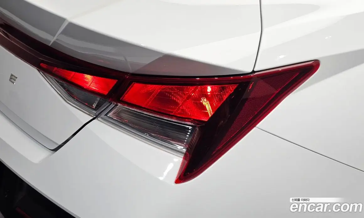Hyundai Avante 2026 1.6 автомат (гидро), фото 9
