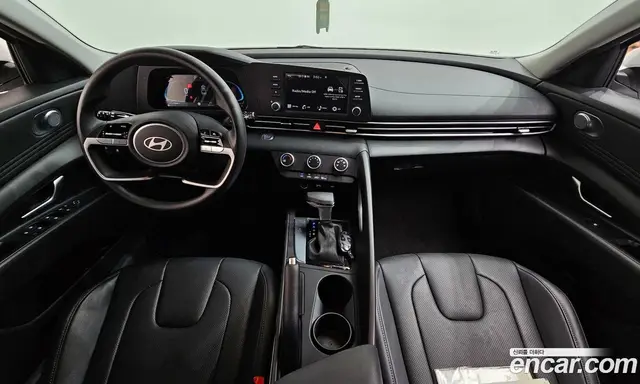 Hyundai Avante 2026 1.6 автомат (гидро), миниатюра 10